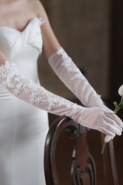 Wedtrend Women Elegant White Lace Long Wedding Gloves WEDTREND Wedtrend Women Elegant White Lace Long Wedding Gloves WEDTREND