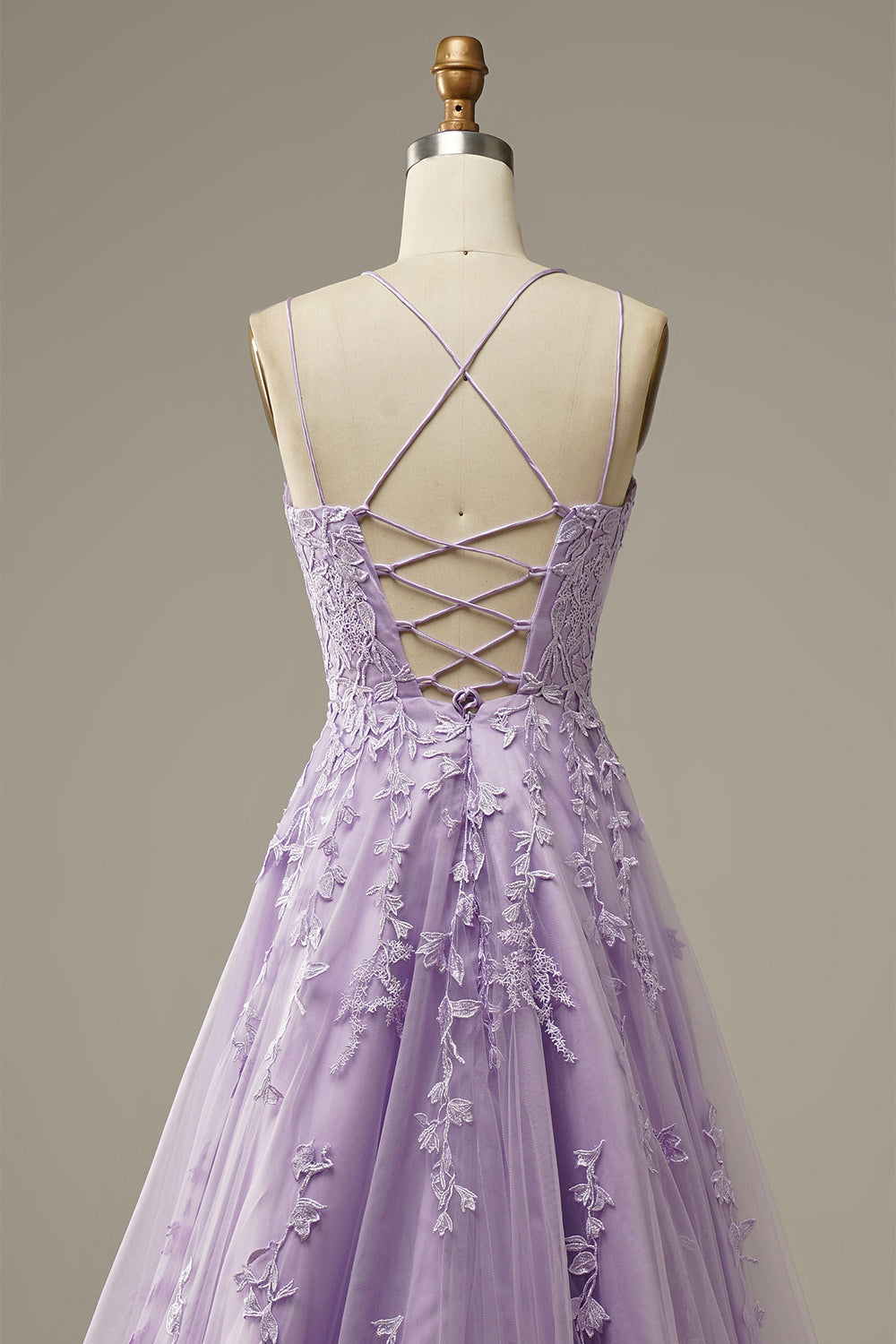 Purple A-Line Spaghetti Straps Tulle Prom Dress with Appliques