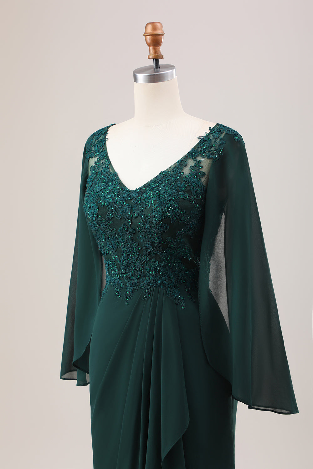 Wedtrend Women Dark Green Mermaid Mother Dress V Neck Beaded Mother of the Bride Dress With Long Sleeves WEDTREND Wedtrend Women Dark Green Mermaid Mother Dress V Neck Beaded Mother of the Bride Dress With Long Sleeves WEDTREND