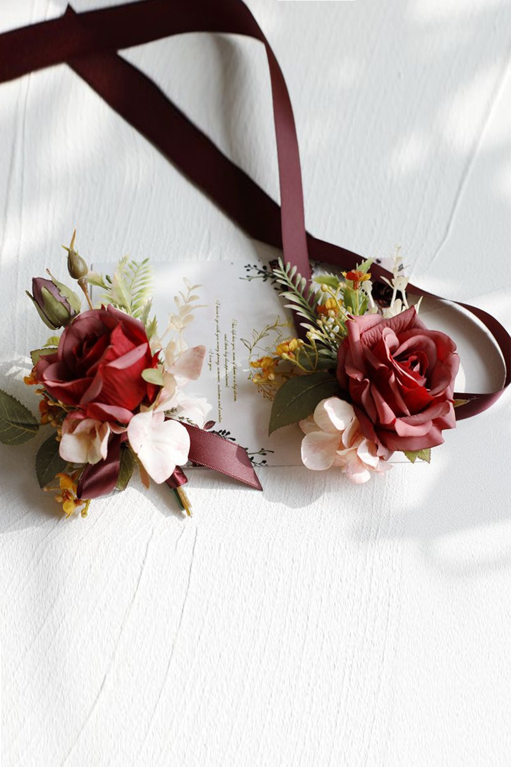 Wedtrend Wedding Decorations Decorative Flowers Groom Boutonniere Homecoming Wrist Corsage, Red / One Size