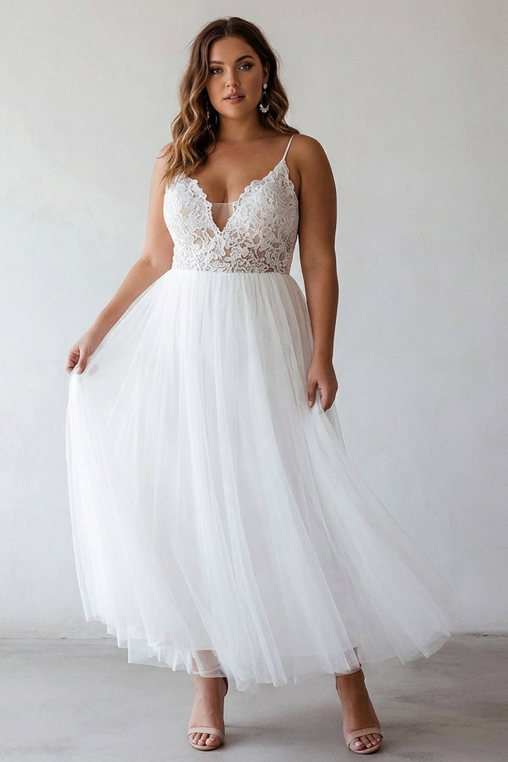 Wedtrend Women Lace White Graduation Dress Tulle A Line Spaghetti Straps Tea Length Casual Dress, White / US12
