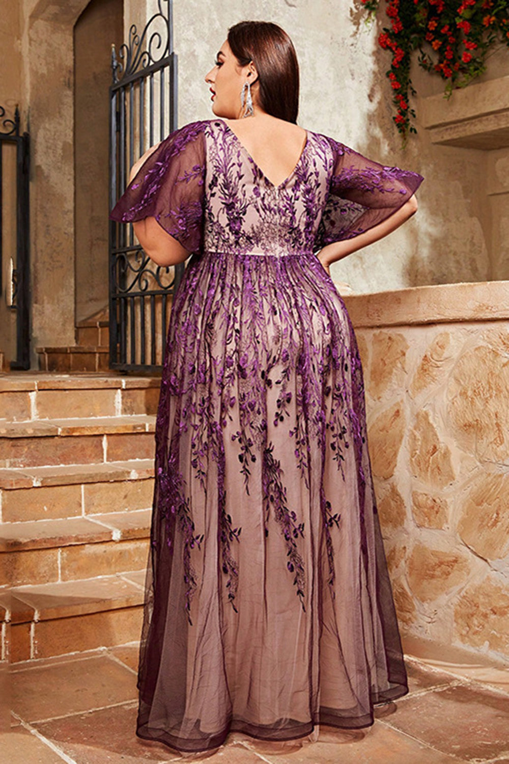 WEDTREND Women Purple Plus Size Mother Of The Bride Dress With Appliques A Line Long Wedding Party Dress WEDTREND Women Purple Plus Size Mother Of The Bride Dress With Appliques A Line Long Wedding Party Dress