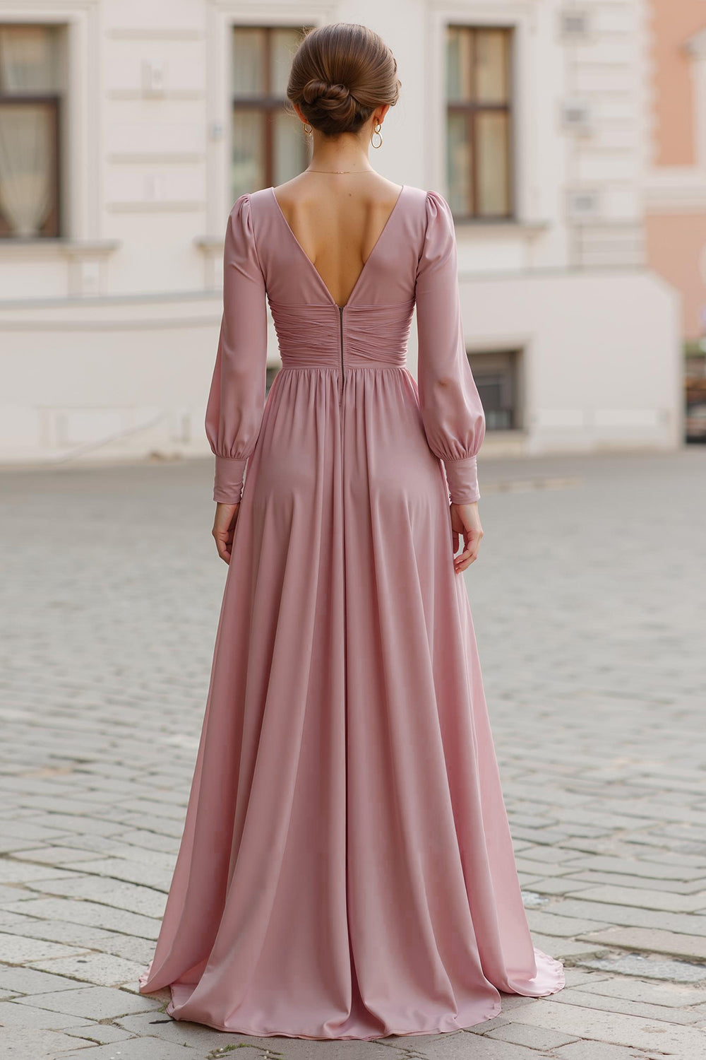 Elegant Vintage Mauve A-Line V-Neck Long Sleeves Bridesmaid Dress