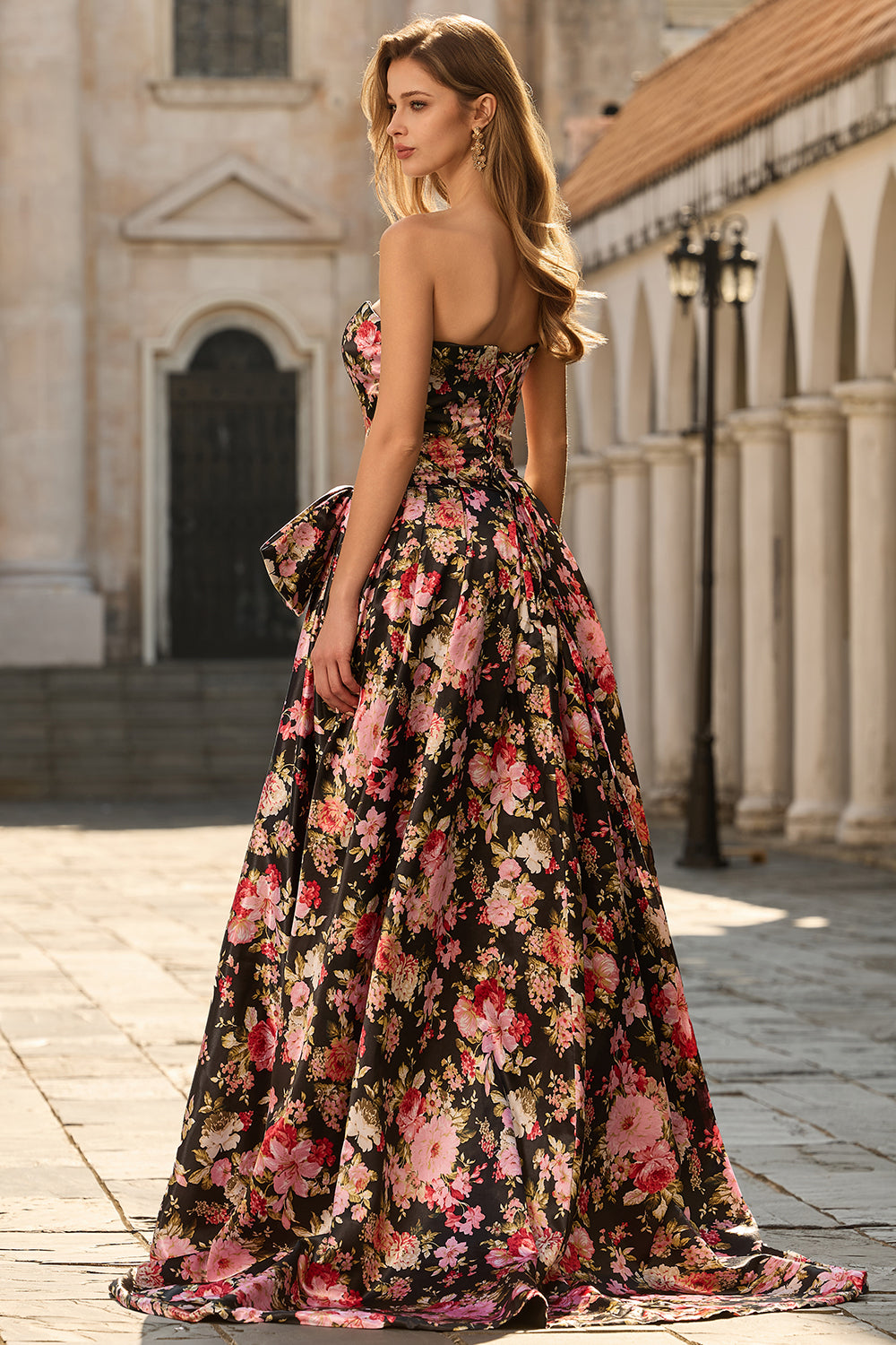 WEDTREND Women Black Pink Flower Long Prom Dress A-Line Strapless Print Formal Dress with Bow WEDTREND Women Black Pink Flower Long Prom Dress A-Line Strapless Print Formal Dress with Bow