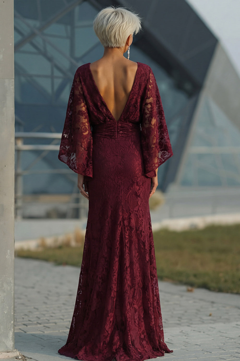 WEDTREND Women Burgundy Lace Mother of the Bride Dress Boat Neck Sheath Maxi Wedding Guest Dress with Cape Sleeves, Burgundy / US16W