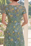 A Line Green Bateau Neck Appliqued Mother of the Bride Dress with Short Sleeves