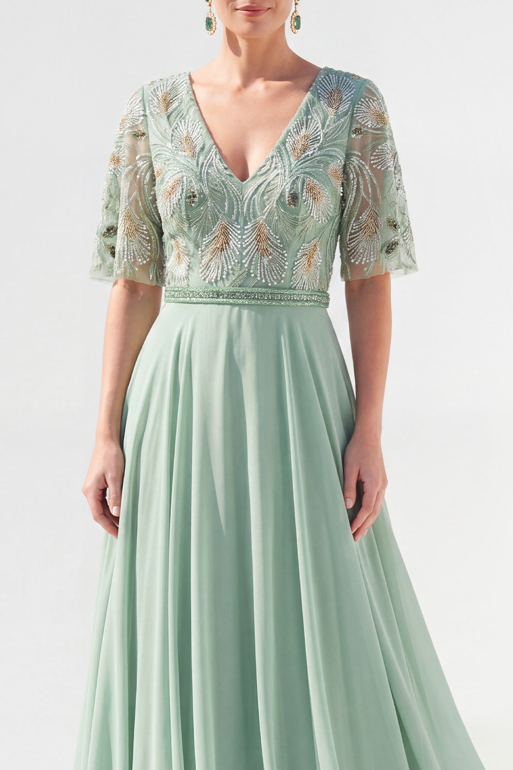 Wedtrend Women Green Chiffon Mother of the Bride Dress with Half Sleeves Beaded V-Neck A Line Long Mother of the Groom Dress, Green / US6