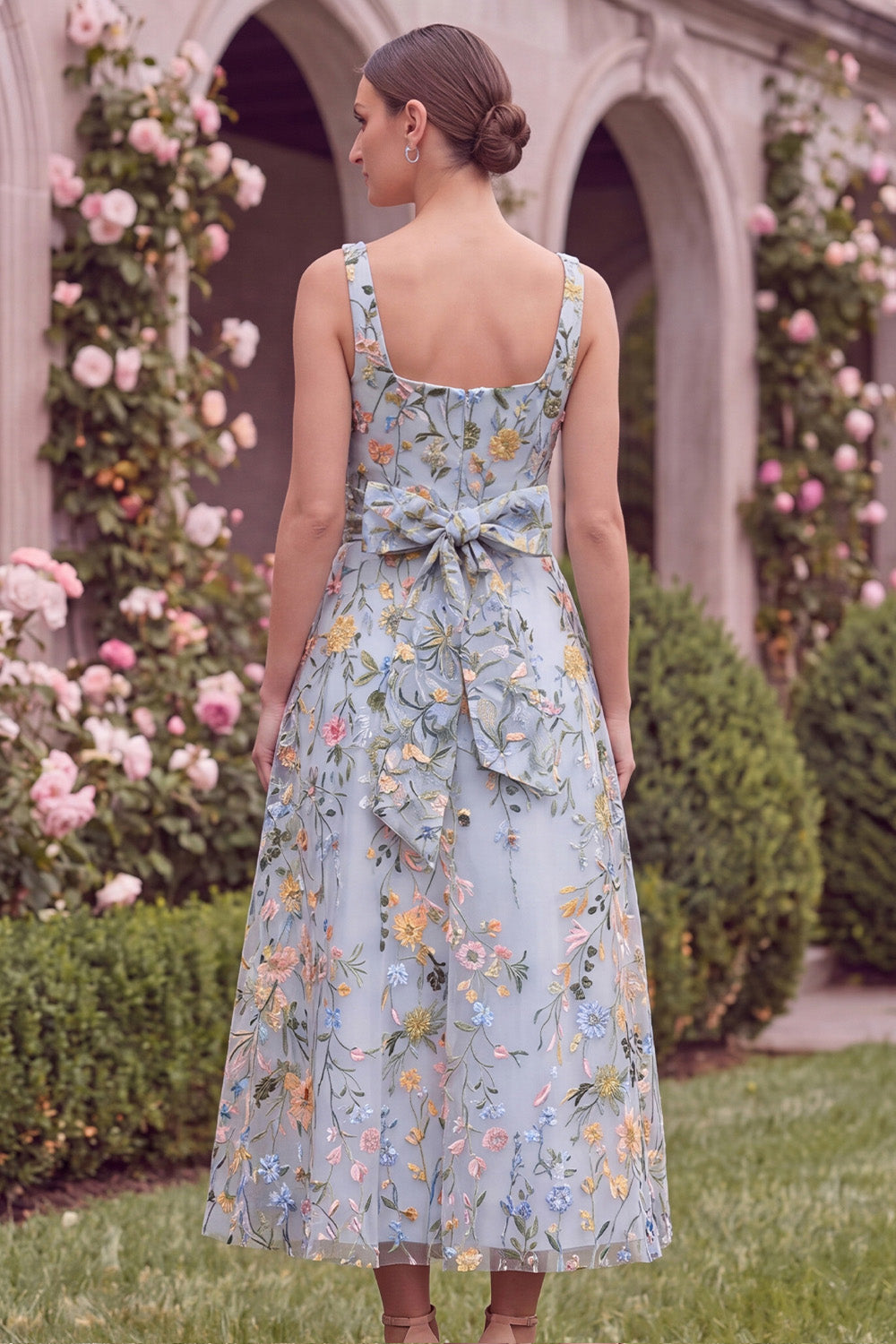 embroidered midi dress wedding guest Lace Midi Dress: Wedding Guest and Mother of the Bride Outfit