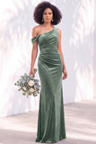 Burgundy Velvet Asymmetrical Neck Ruched Mermaid Bridesmaid Dress