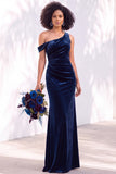 Burgundy Velvet Asymmetrical Neck Ruched Mermaid Bridesmaid Dress