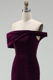 Dark Green Off the Shoulder Bodycon Velvet Dress