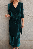 Elegant Dark Green V Neck Velvet Evening Gown Dress With Long Sleeves