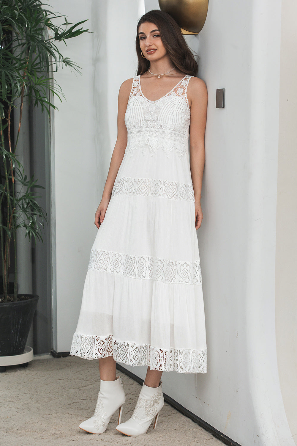 Wedtrend Women Simple White Graduation Dress With Lace Sleeveless Boho Beach Dress WEDTREND Wedtrend Women Simple White Graduation Dress With Lace Sleeveless Boho Beach Dress WEDTREND