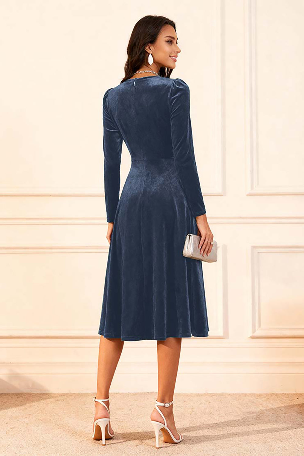 WEDTREND Women Dark Green Holiday Party Dress A Line Velvet Square Neck Formal Dress with Long Sleeves WEDTREND Women Dark Green Holiday Party Dress A Line Velvet Square Neck Formal Dress with Long Sleeves