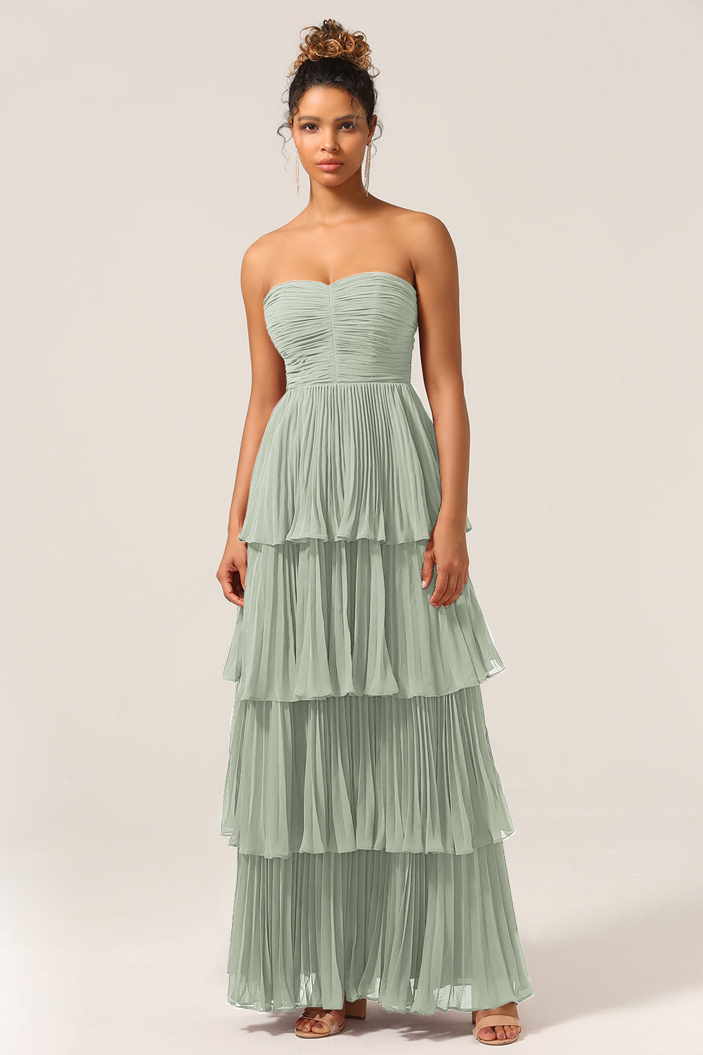 Wedtrend Women Long Bridesmaid Dress A-Line Sweetheart Tiered Floor Length Chiffon Wedding Party Dress WEDTREND Wedtrend Women Long Bridesmaid Dress A-Line Sweetheart Tiered Floor Length Chiffon Wedding Party Dress WEDTREND