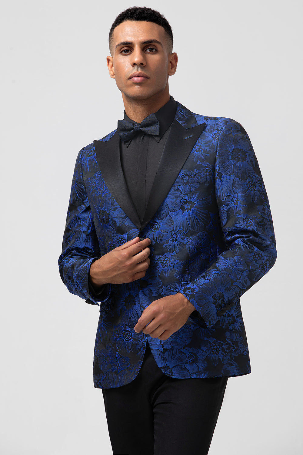 Wedtrend Men's Wedding Suits Royal Blue Peak Lapel Jacquard Single Breasted 2 Piece Prom Suits WEDTREND Wedtrend Men's Wedding Suits Royal Blue Peak Lapel Jacquard Single Breasted 2 Piece Prom Suits WEDTREND