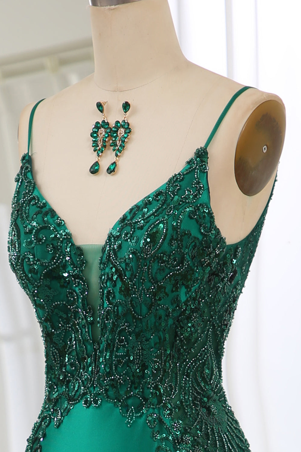 WEDTREND Women Glitter Dark Green Prom Dress Mermaid Backless Party Dress With Beaded Appliques WEDTREND Women Glitter Dark Green Prom Dress Mermaid Backless Party Dress With Beaded Appliques