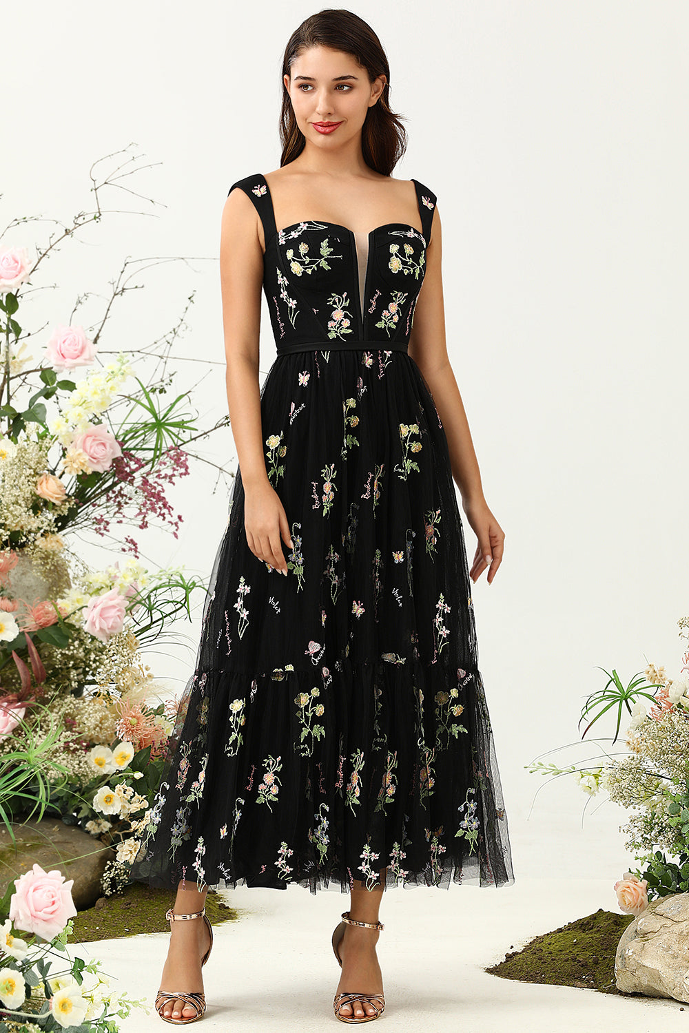 black dress bridal party Wedtrend Women Bridesmaid Dress Black A Line Sweetheart Long Prom Dress with Embroidery – WEDTREND