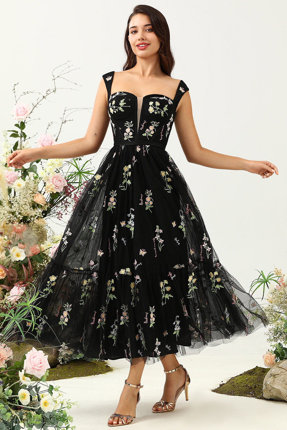Wedtrend Women Bridesmaid Dress Black A Line Sweetheart Long Prom Dress with Embroidery WEDTREND Wedtrend Women Bridesmaid Dress Black A Line Sweetheart Long Prom Dress with Embroidery WEDTREND
