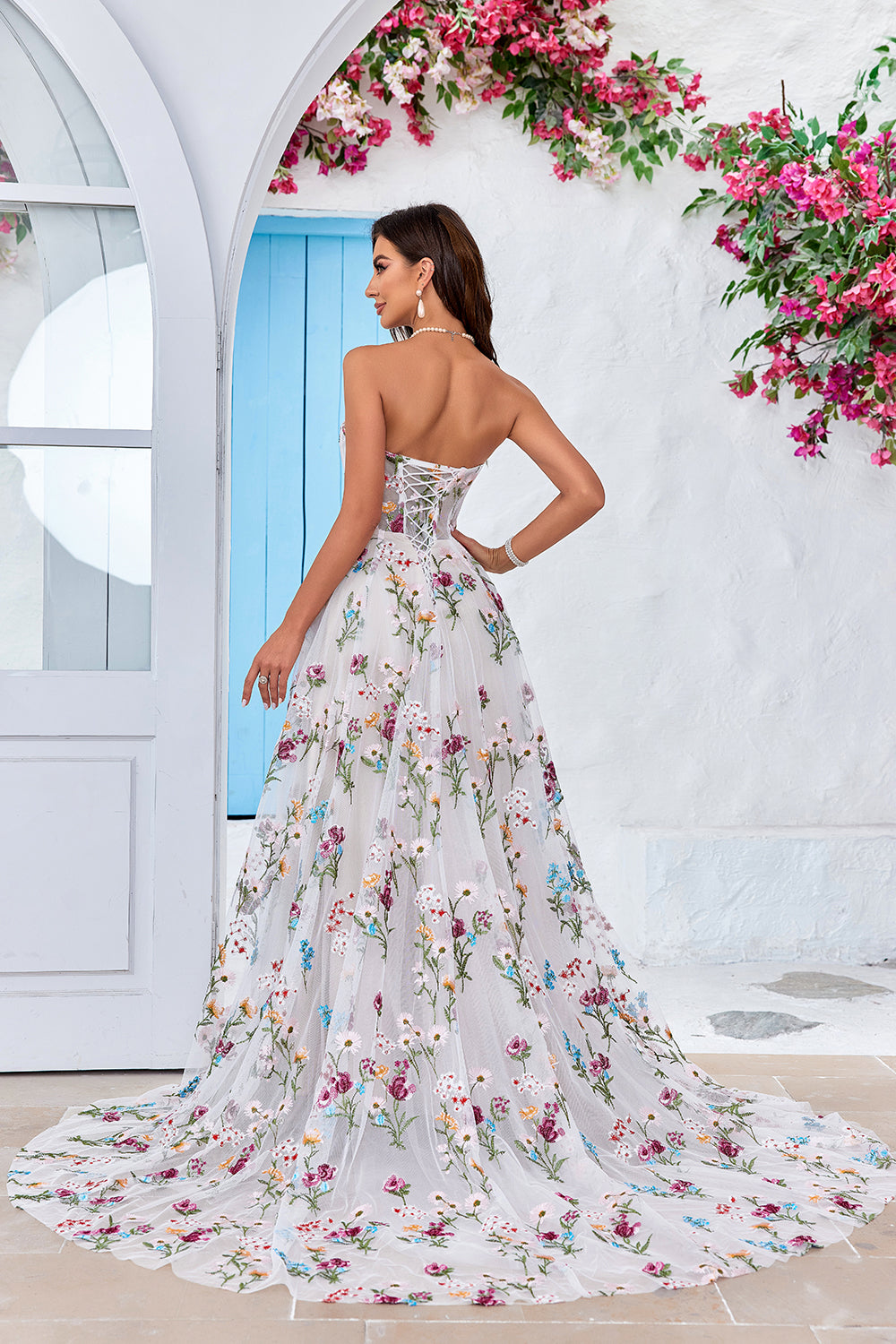 Wedtrend Women Ivory Flower Bridal Dress A-Line Sweetheart Court