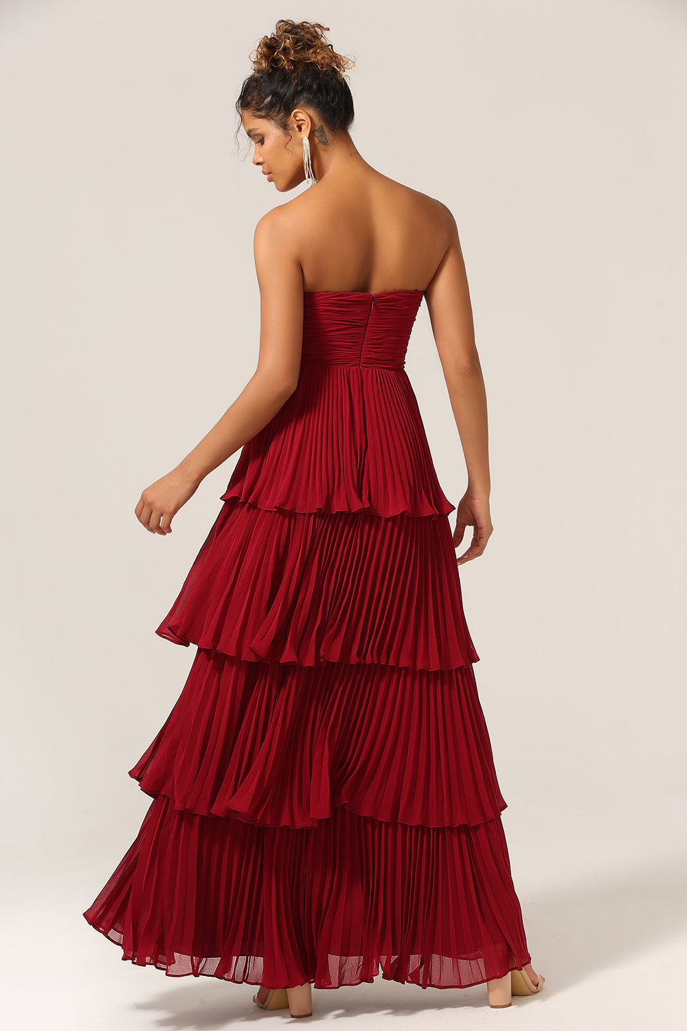 Wedtrend Women Burgundy Bridesmaid Dress A-Line Sweetheart Tiered Chiffon Wedding Party Dress, Burgundy / US2