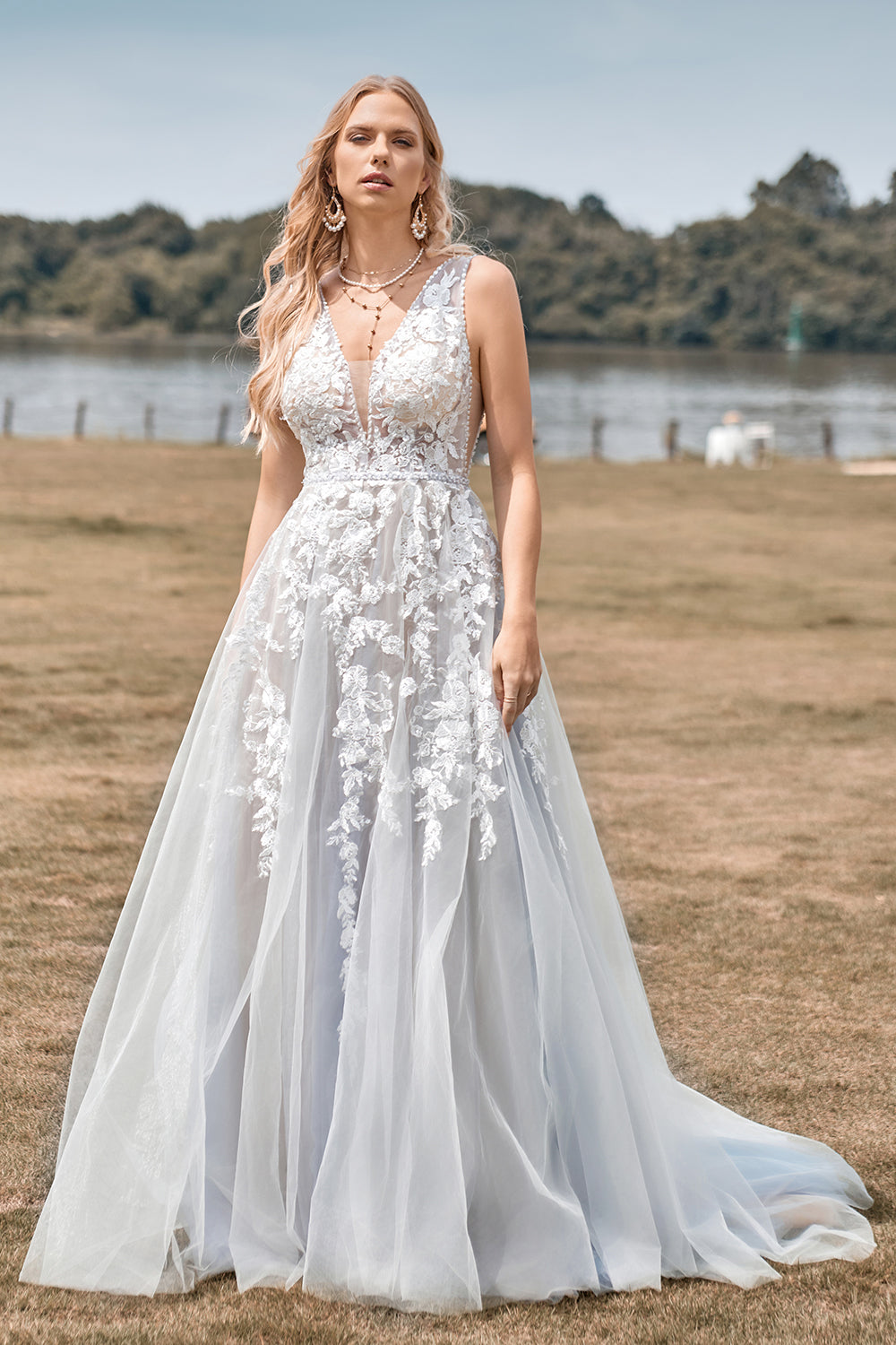 Wedtrend Women Ivory Bridal Dress A Line V-Neck Sweep Train Wedding Dress With Lace WEDTREND Wedtrend Women Ivory Bridal Dress A Line V-Neck Sweep Train Wedding Dress With Lace WEDTREND
