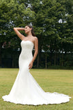 Mermaid Sweetheart V-Neck Court Train Wedding Dress With Appliques