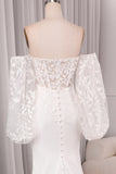 Ivory Mermaid Sweetheart V-Neck Court Train Bridal Dress With Appliqued Lace