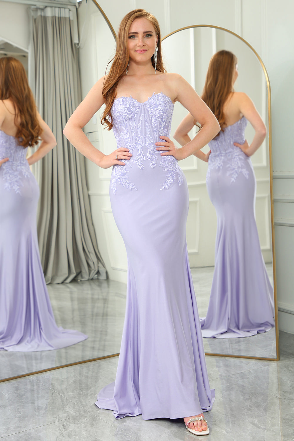 Lilac Sheath Sweetheart Corset Long Prom Dresses With Lace Appliques