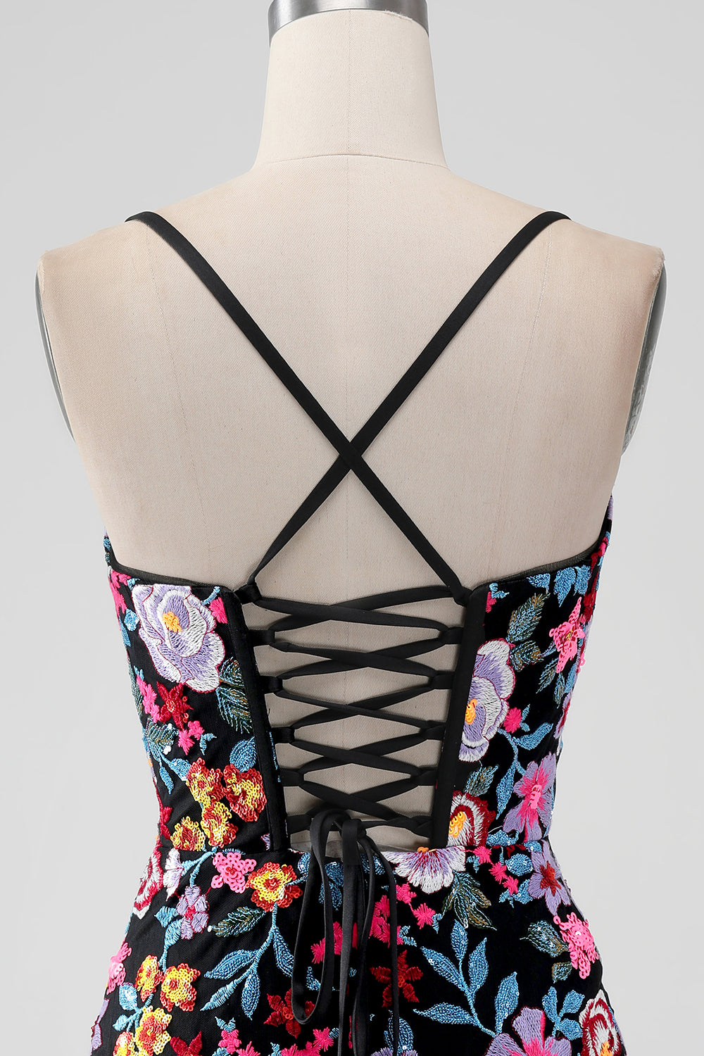 Wedtrend Women Black Flower Short Homecoming Dress Mermaid Spaghetti Straps Embroidered Cocktail Dress WEDTREND Wedtrend Women Black Flower Short Homecoming Dress Mermaid Spaghetti Straps Embroidered Cocktail Dress WEDTREND