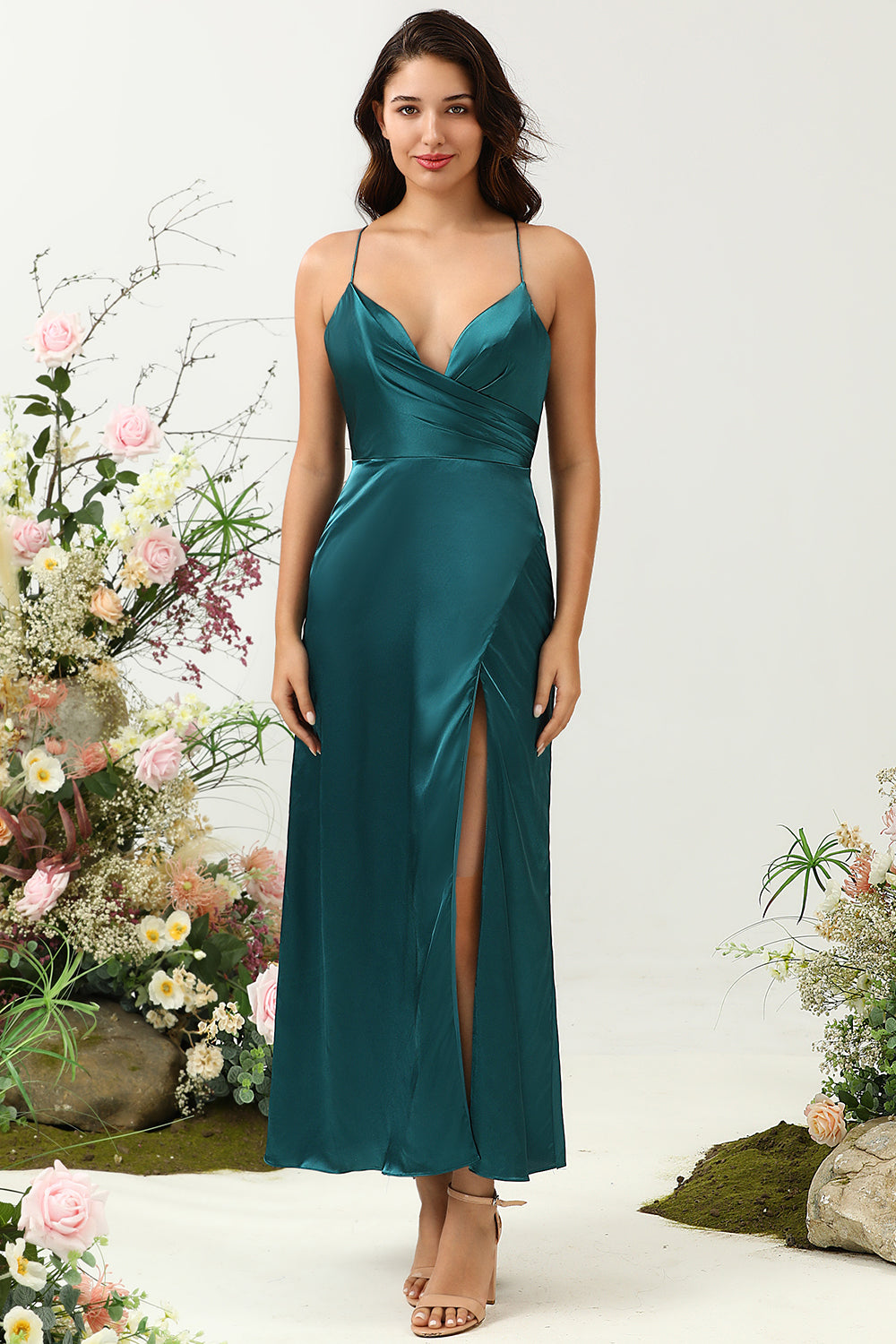 Dark Green A Line Spaghetti Straps Plus Size Bridesmaid Dress with Open Back