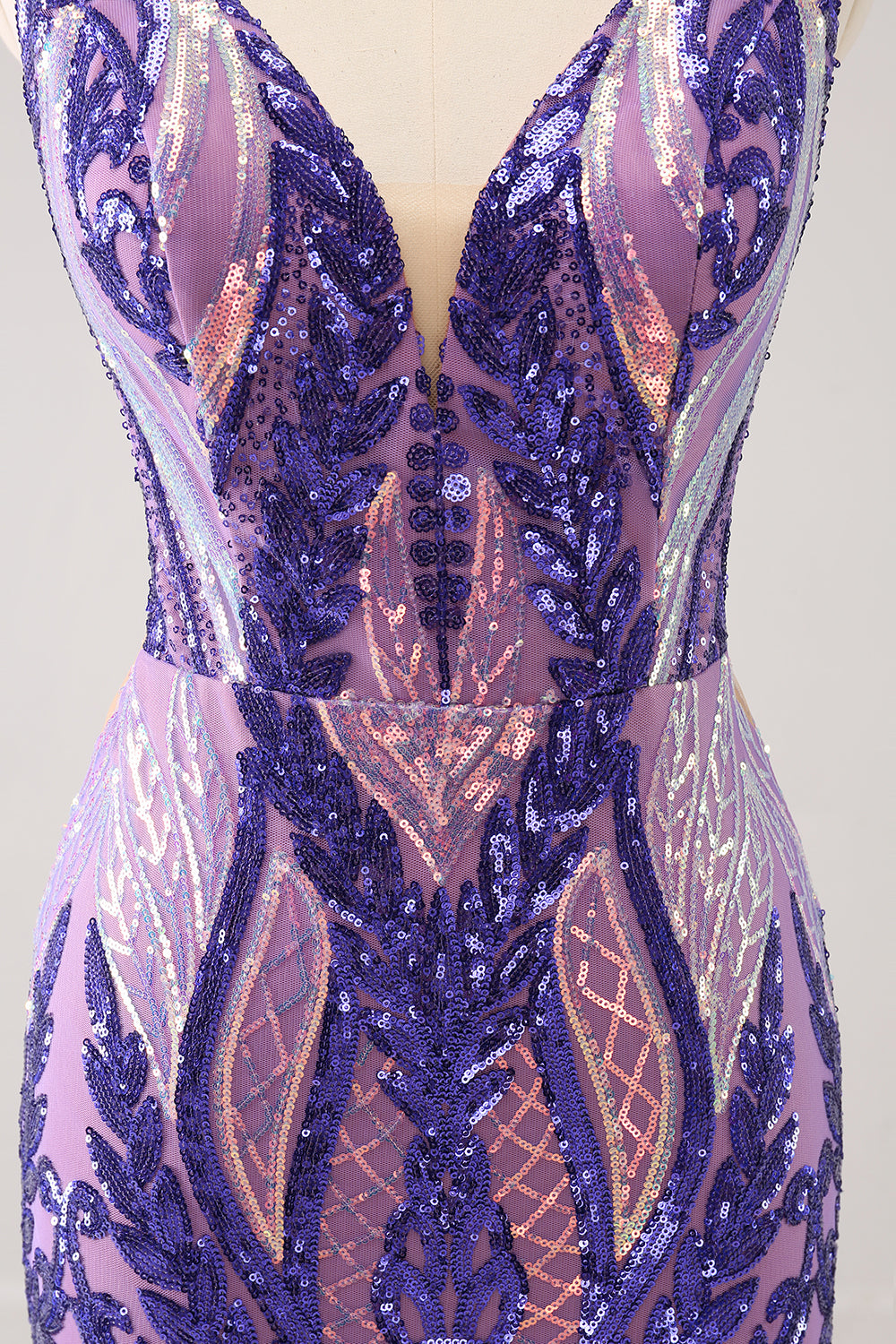 Wedtrend Women Sparkly Dark Purple Short Homecoming Dress with Sequins Bodycon V Neck Backless Cocktail Dress WEDTREND Wedtrend Women Sparkly Dark Purple Short Homecoming Dress with Sequins Bodycon V Neck Backless Cocktail Dress WEDTREND