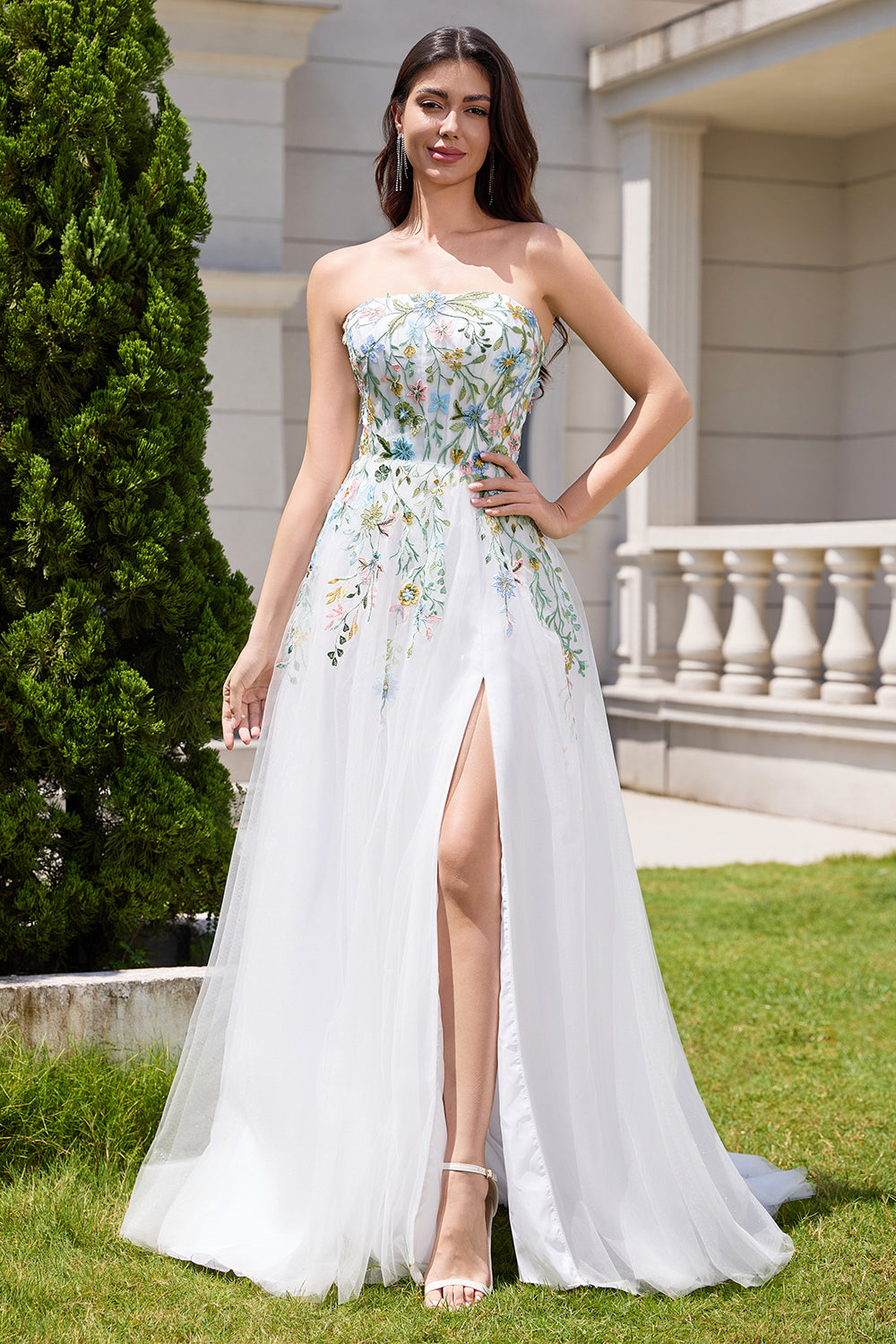 Wedtrend Women White Tulle Wedding Dress With Embroidery A Line Strapless Front Slit Corset Bridal Dress WEDTREND Wedtrend Women White Tulle Wedding Dress With Embroidery A Line Strapless Front Slit Corset Bridal Dress WEDTREND