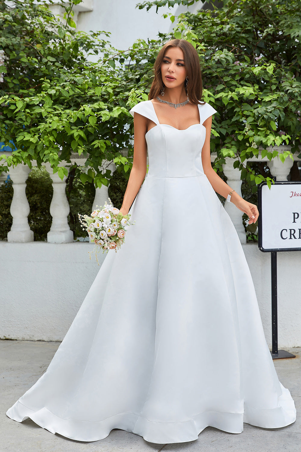Ball-Gown/Princess Sweetheart Court Train Satin Wedding Dress