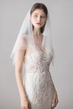 White Two-Tier Short Tulle Bridal Veil With Pearls