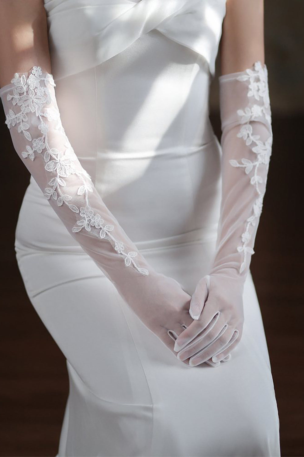 Wedtrend Women Elegant White Lace Long Wedding Gloves WEDTREND Wedtrend Women Elegant White Lace Long Wedding Gloves WEDTREND