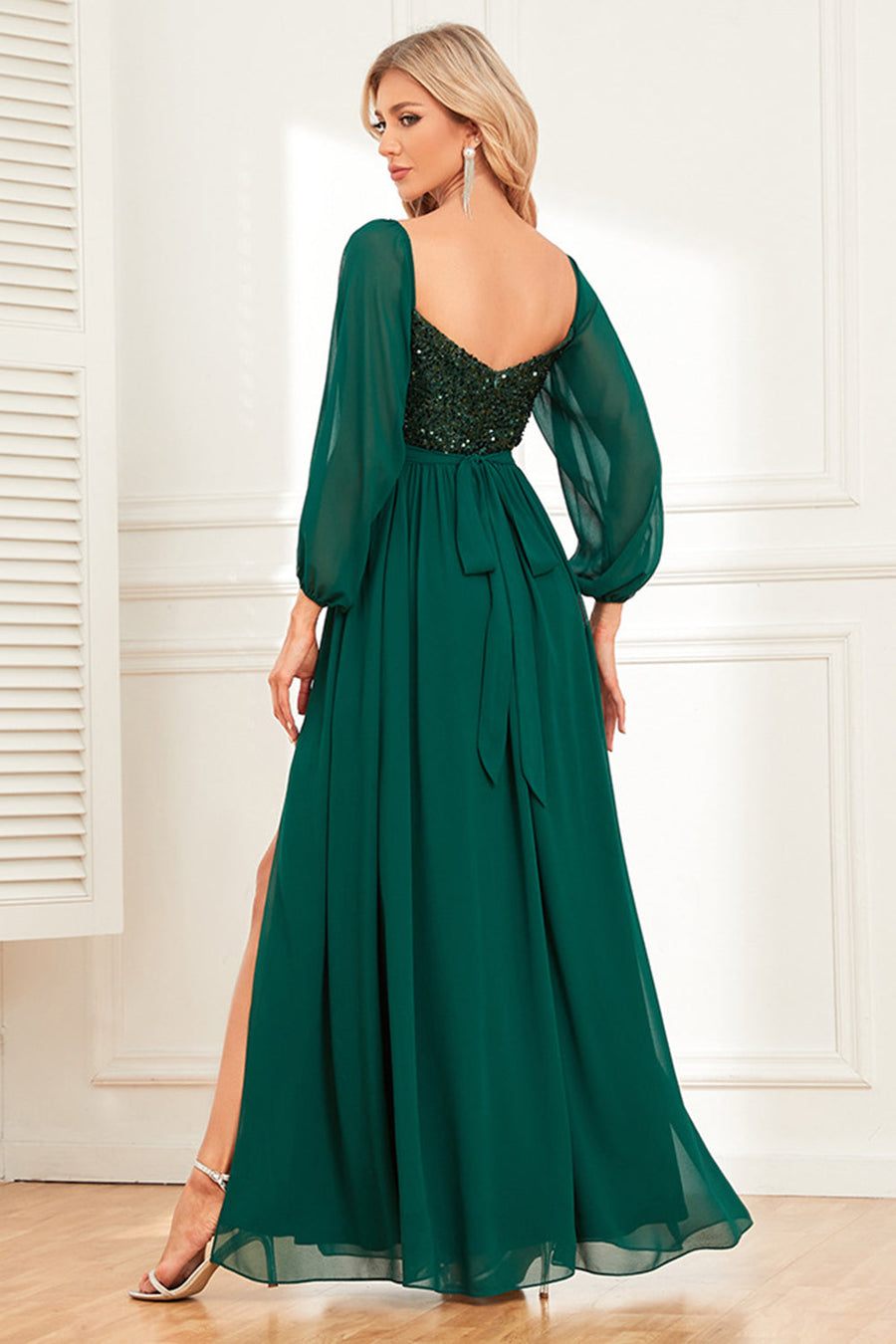 Prom Dresses Under $100 | Designer Gowns Up to 70% Off | WEDTREND Prom Dresses Under $100 | Designer Gowns Up to 70% Off | WEDTREND
