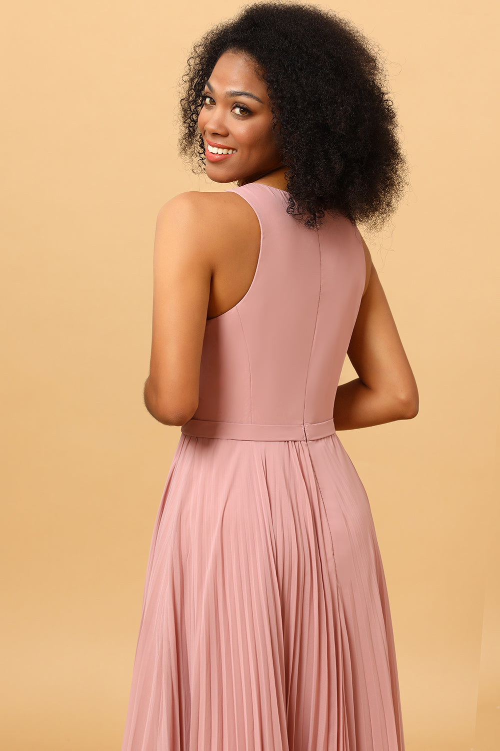 Wedtrend Dusty Rose Elegant A Line Halter Pleated Floor Length Long Chiffon Bridesmaid Dress with Slit WEDTREND Wedtrend Dusty Rose Elegant A Line Halter Pleated Floor Length Long Chiffon Bridesmaid Dress with Slit WEDTREND