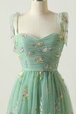 Green A Line Spaghetti Straps Tulle Prom Dress With Embroidery