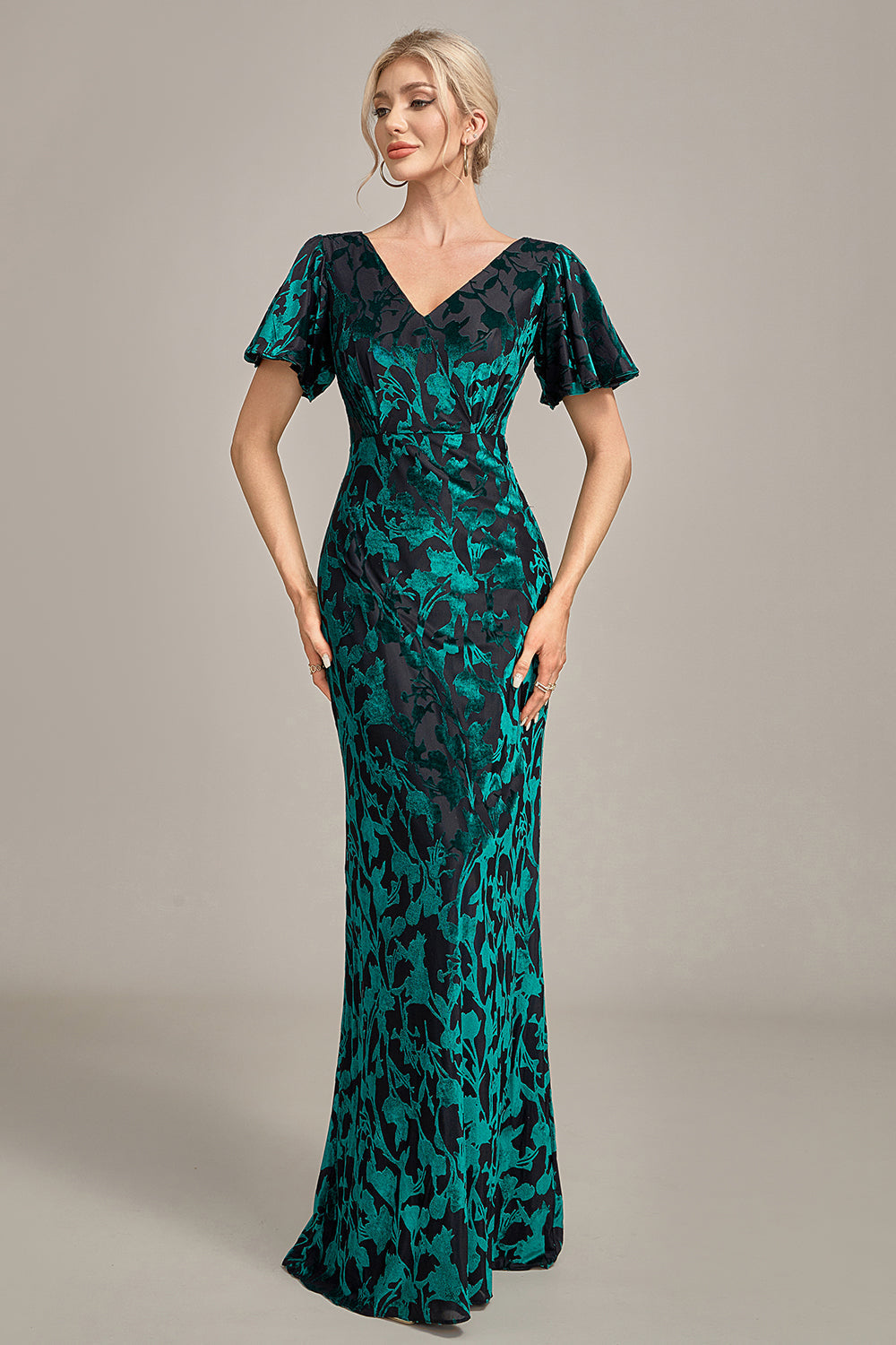 Wedtrend Women Peacock Green Bridesmaid Dress Mermaid V-Neck Burnout Velvet Long Wedding Party Guest Dress WEDTREND Wedtrend Women Peacock Green Bridesmaid Dress Mermaid V-Neck Burnout Velvet Long Wedding Party Guest Dress WEDTREND