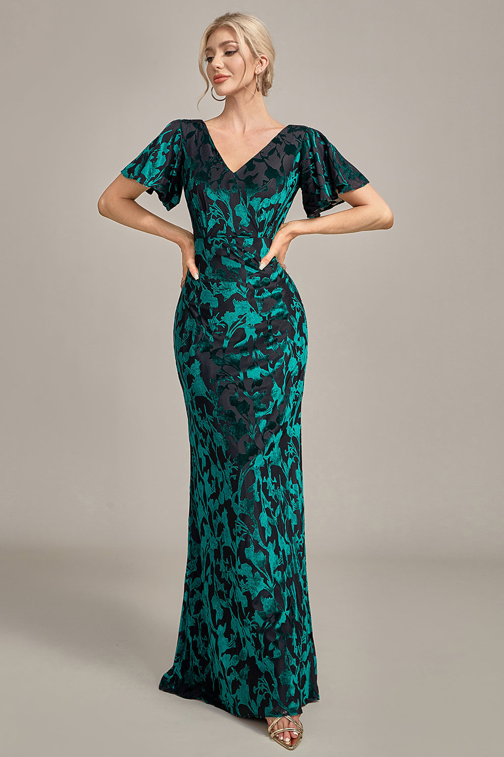 Wedtrend Women Peacock Green Bridesmaid Dress Mermaid V-Neck Burnout Velvet Long Wedding Party Guest Dress WEDTREND Wedtrend Women Peacock Green Bridesmaid Dress Mermaid V-Neck Burnout Velvet Long Wedding Party Guest Dress WEDTREND