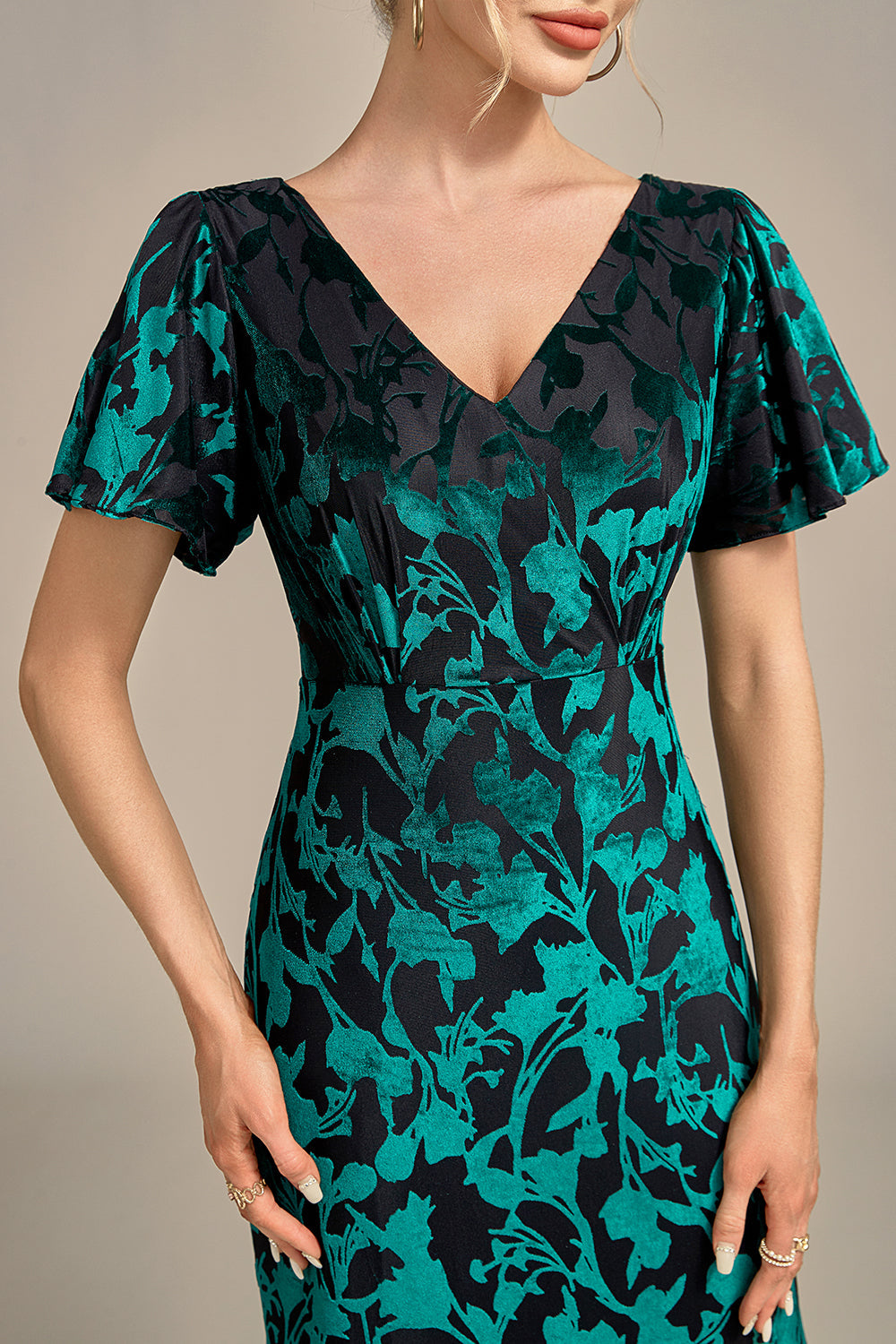 Wedtrend Women Peacock Green Bridesmaid Dress Mermaid V-Neck Burnout Velvet Long Wedding Party Guest Dress WEDTREND Wedtrend Women Peacock Green Bridesmaid Dress Mermaid V-Neck Burnout Velvet Long Wedding Party Guest Dress WEDTREND