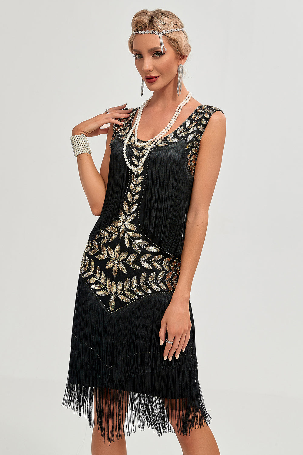 Wedtrend Women Black Gatsby 1920s Flapper Dress with Sequins and Fringes Scoop Neck Gatsby Dress – WEDTREND Wedtrend Women Black Gatsby 1920s Flapper Dress with Sequins and Fringes Scoop Neck Gatsby Dress – WEDTREND