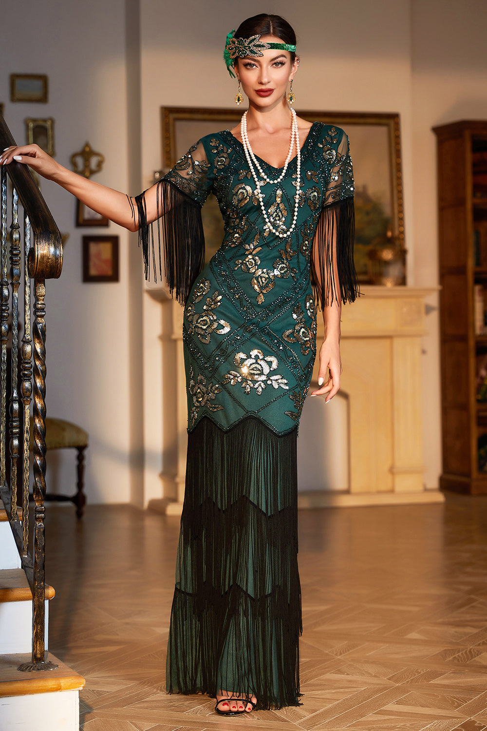 Wedtrend Women Black Long Flapper Dress V Neck Long Sleeves Vintage Dress With Fringes WEDTREND Wedtrend Women Black Long Flapper Dress V Neck Long Sleeves Vintage Dress With Fringes WEDTREND