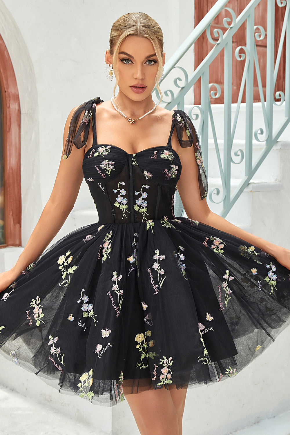 Wedtrend Women Black Short Homecoming Dress A Line Spaghetti Straps Cocktail Dress with Appliques WEDTREND Wedtrend Women Black Short Homecoming Dress A Line Spaghetti Straps Cocktail Dress with Appliques WEDTREND